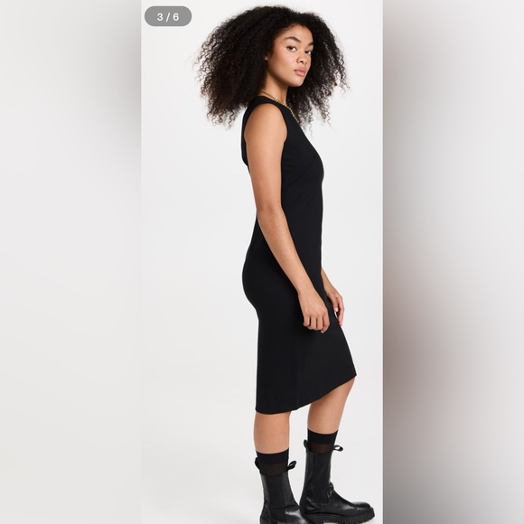 The Perfect Sheath Dress in Black - MEDIUM - Picture 3 of 8